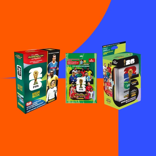 Συλλεκτικές κάρτες & αυτοκόλλητα στα Public.