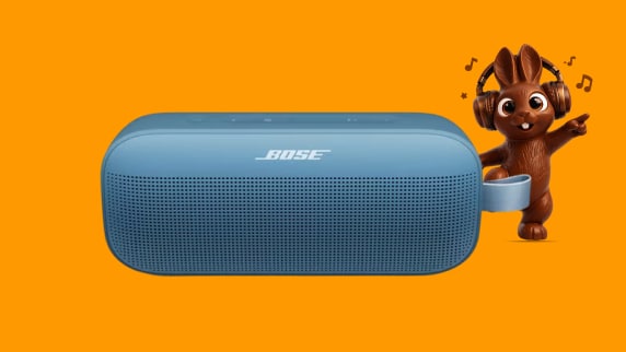 Portable Speakers & Headphones στα Public.